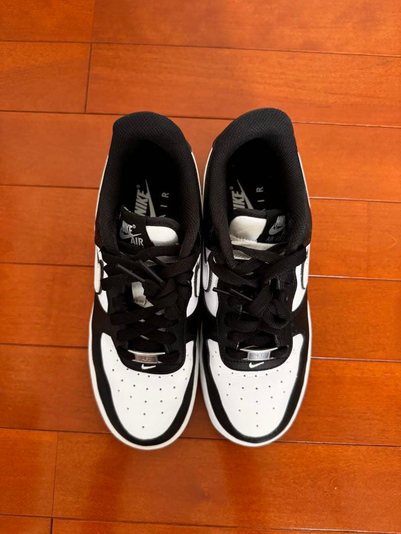 NIKE Air Force 1 Black White — image 4