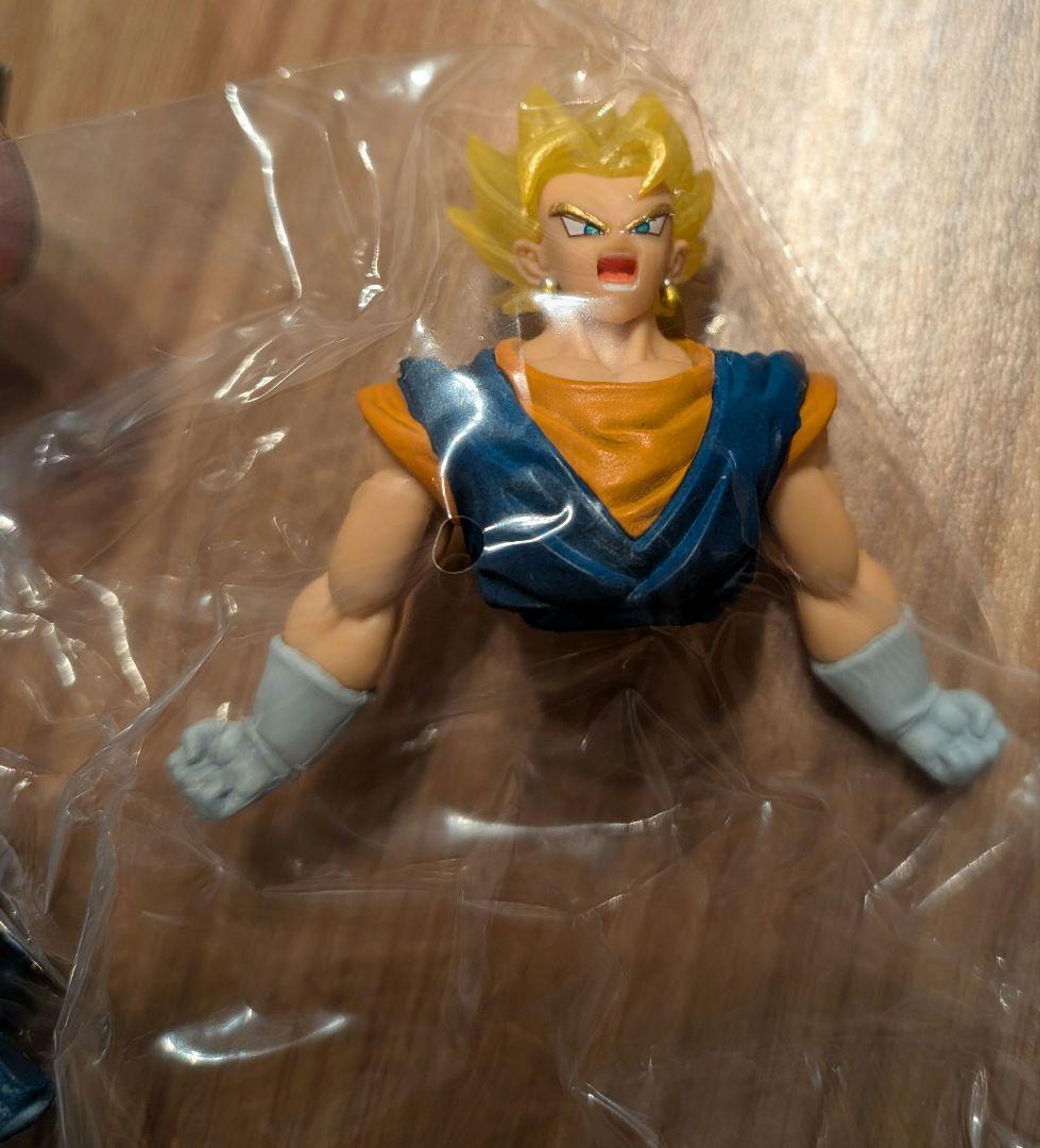 ドラゴンボール ガチャガチャ ベジット — image 2