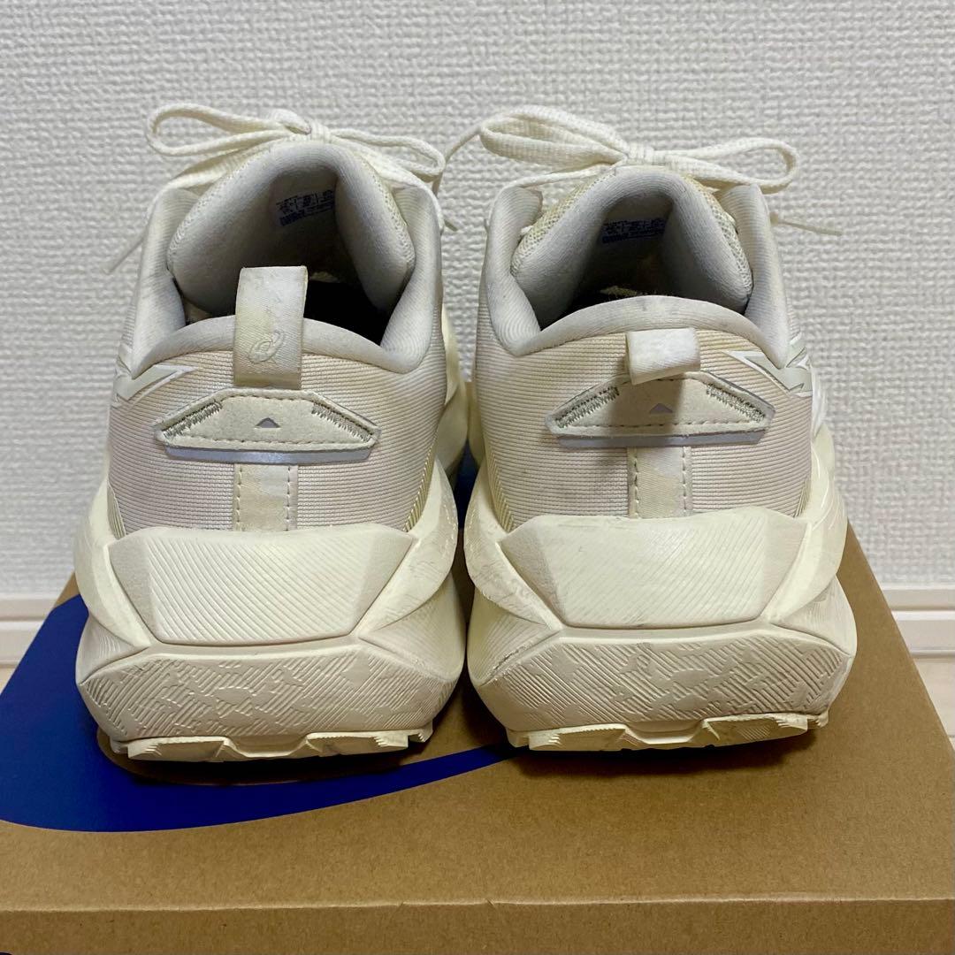 asics Trabuco Max 4 26.5 CREAM/WHITE — image 5