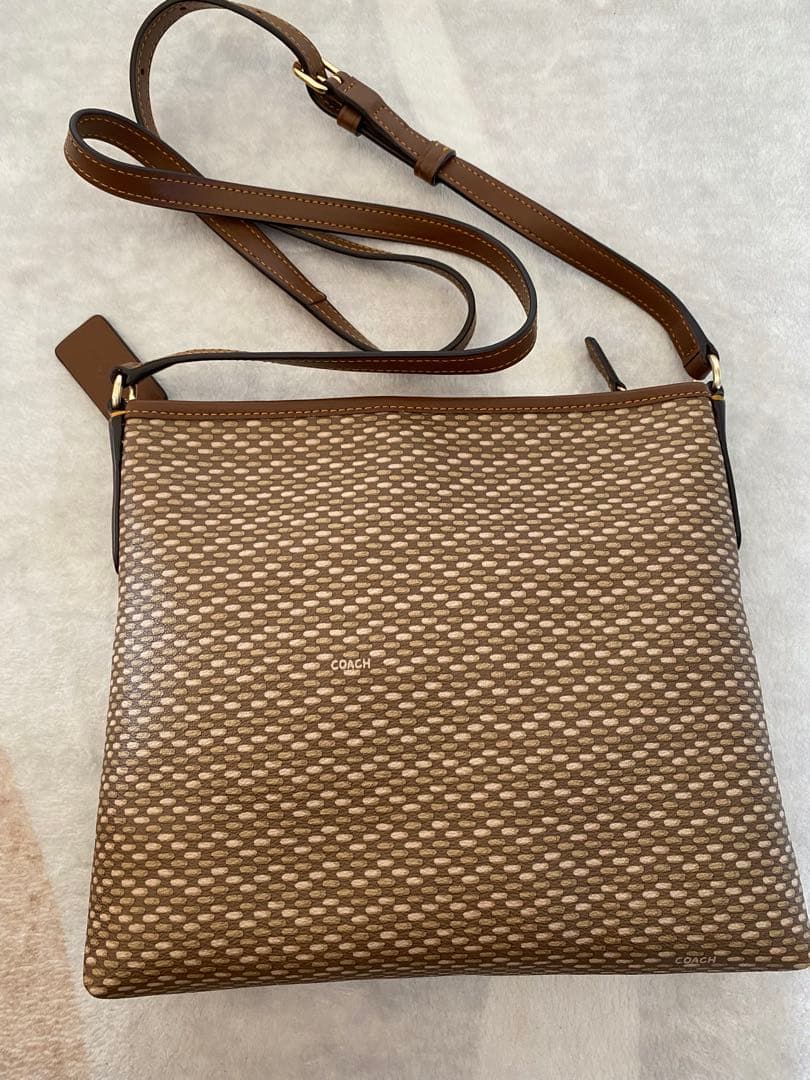限定値下げ！！　10000円→7000円COACH ショルダーバッグ — image 2