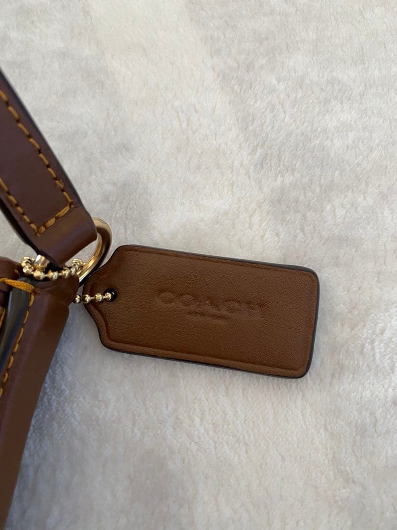 限定値下げ！！　10000円→7000円COACH ショルダーバッグ — image 4