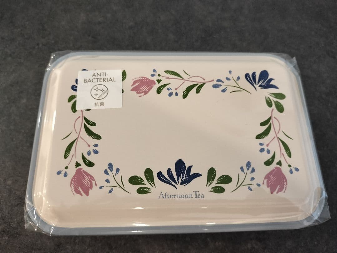 【期間限定値下げ中】Afternoon Tea 抗菌お弁当箱 ランチクロスセット — image 2