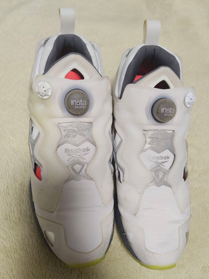 Reebok Pump Day 暗闇で光るKriptonita — image 4