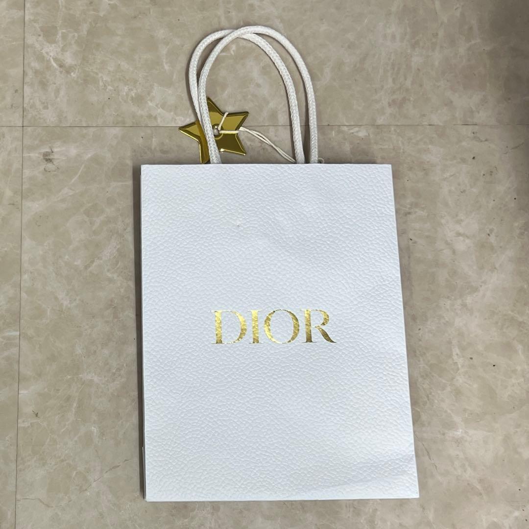 Dior ディオール　ショップ袋　ショッパー　星チャーム付き　ゴールド　小型 — image 2