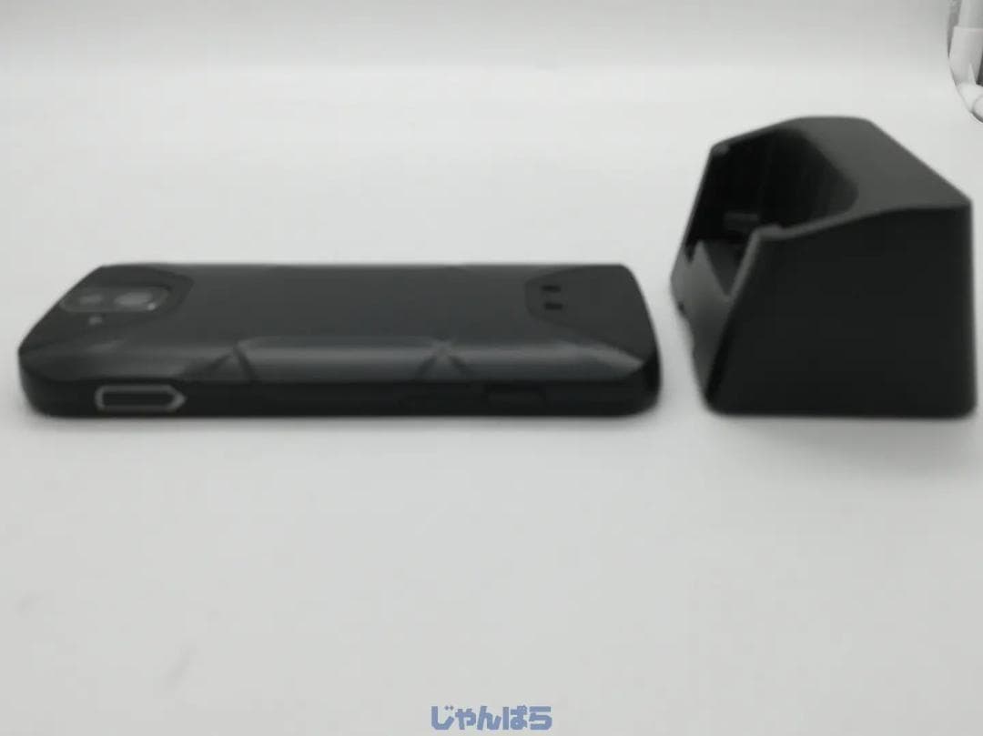 美品 京セラ タフネススマホ DURA FORCE PRO 別売充電スタンド付属 — image 3