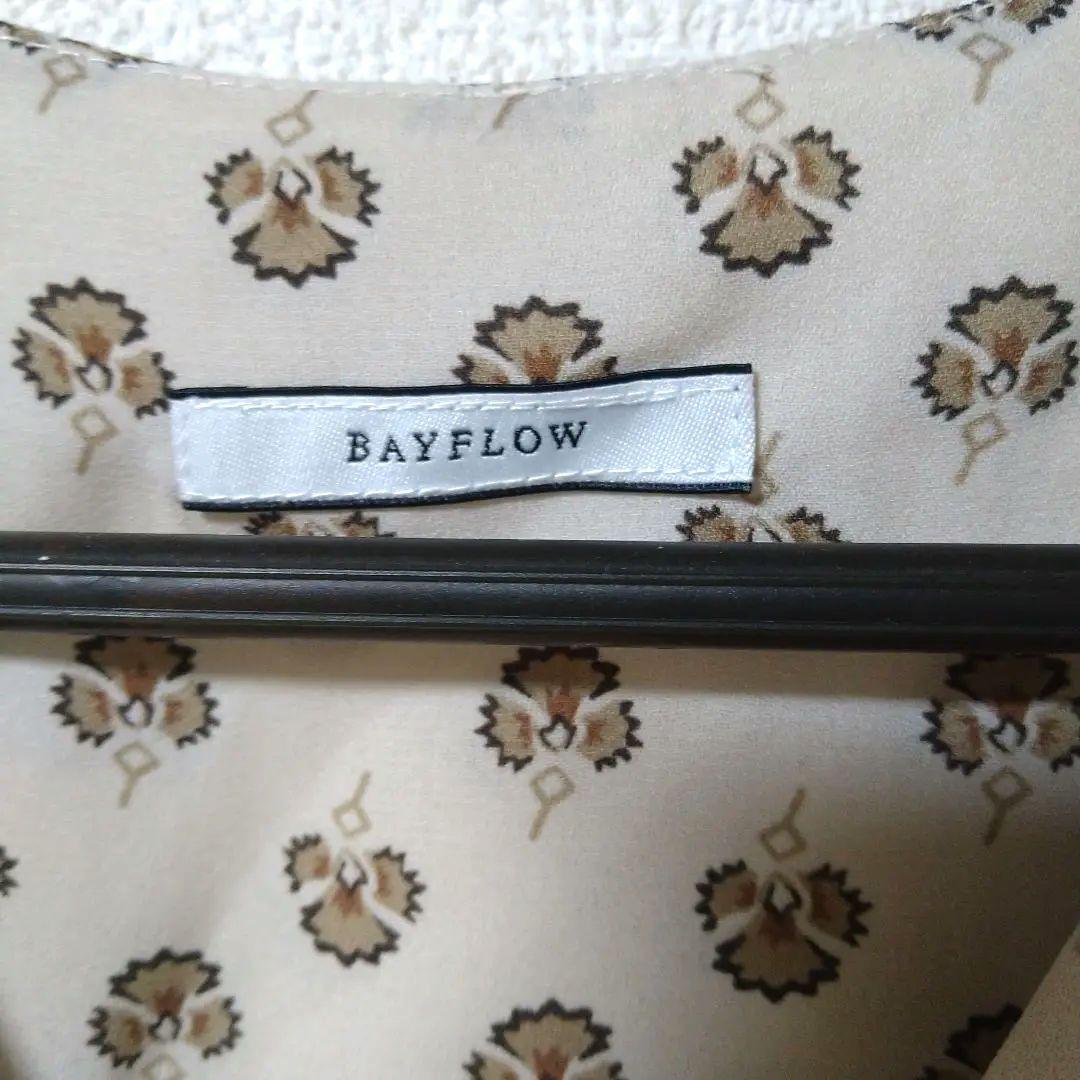 BAYFLOW 花柄 Vネック ワンピース — image 2