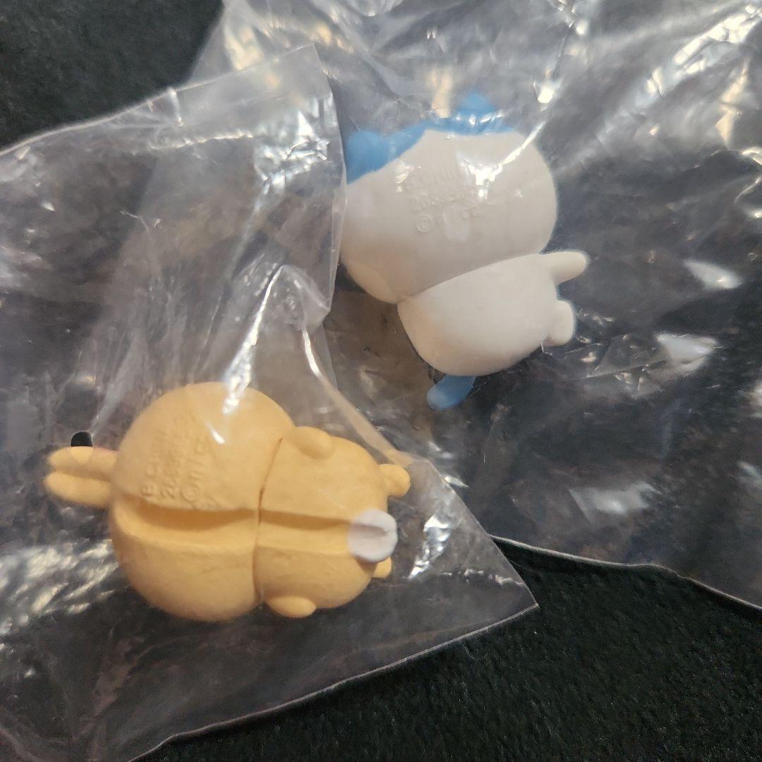 ちいかわ Hugcot 4 ケーブルアクセサリー ハチワレ うさぎ セット — image 2