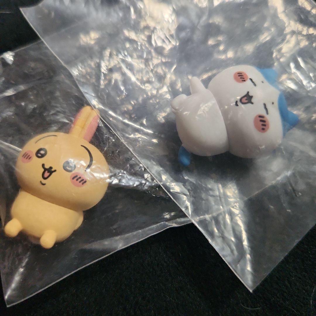 ちいかわ Hugcot 4 ケーブルアクセサリー ハチワレ うさぎ セット — image 3