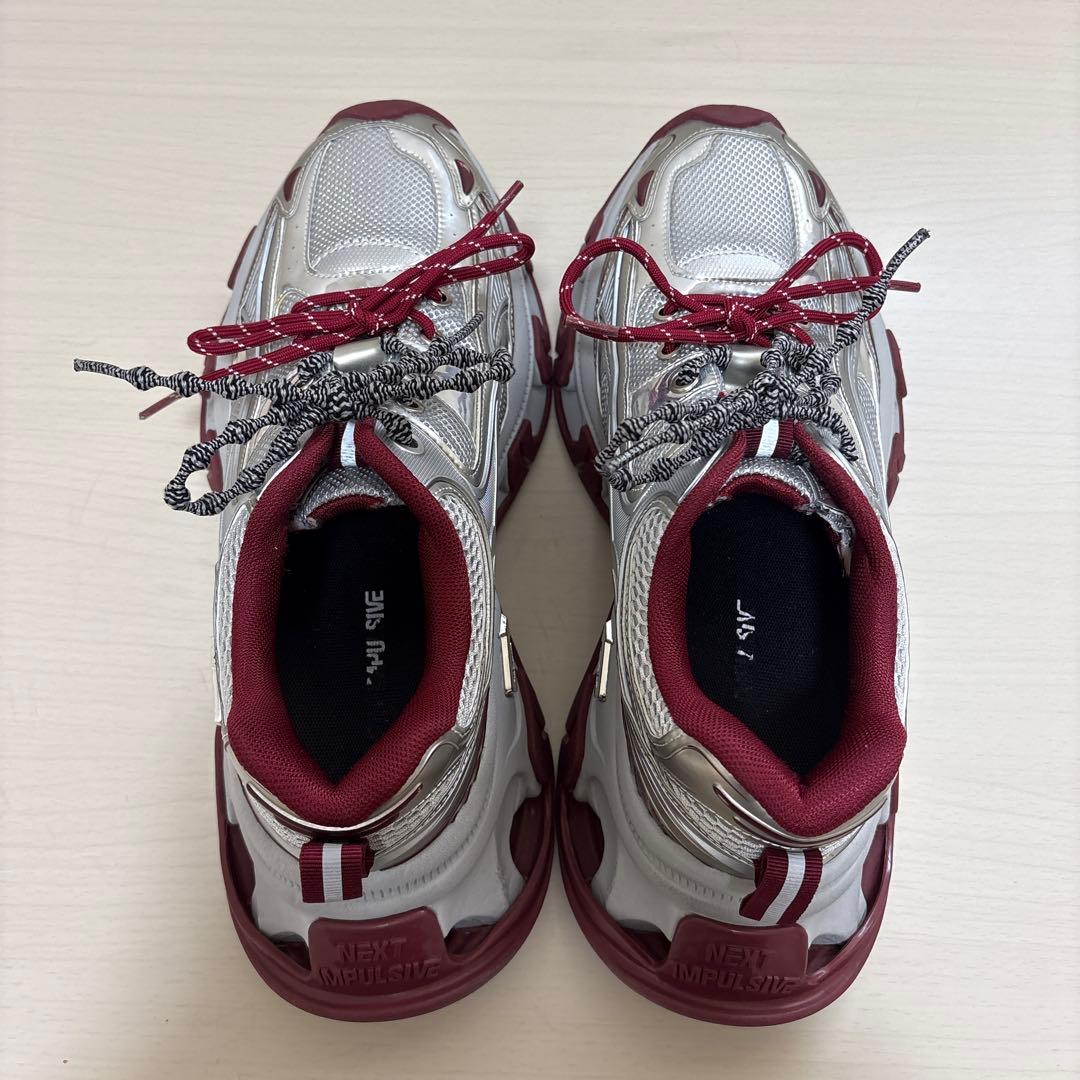 NEXT IMPULSIVE シルバー×ボルドー かやゆー着用 — image 5