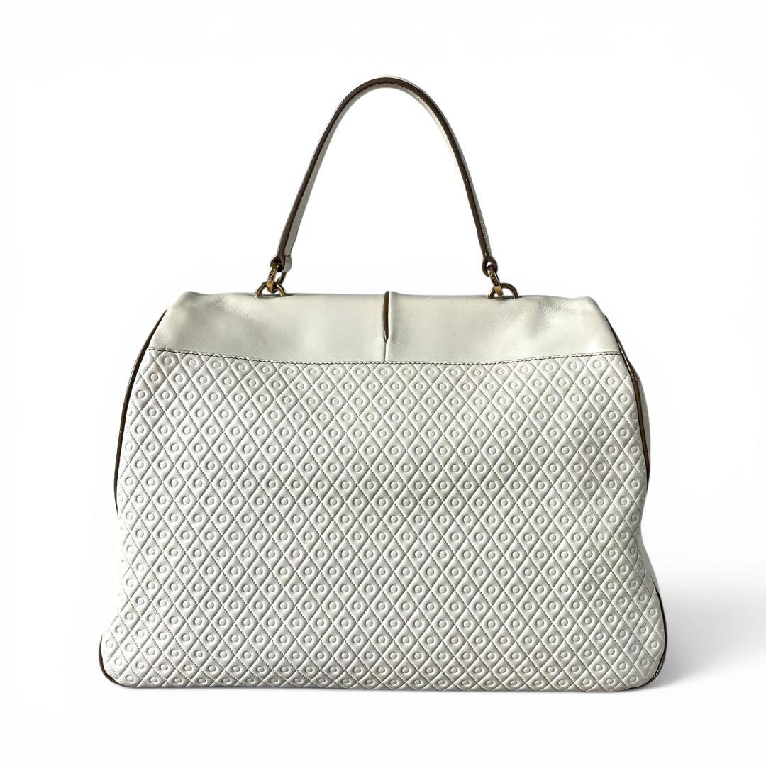 TOD'S ターンロック キルティング レザー 2way バッグ ロゴエンボス — image 3