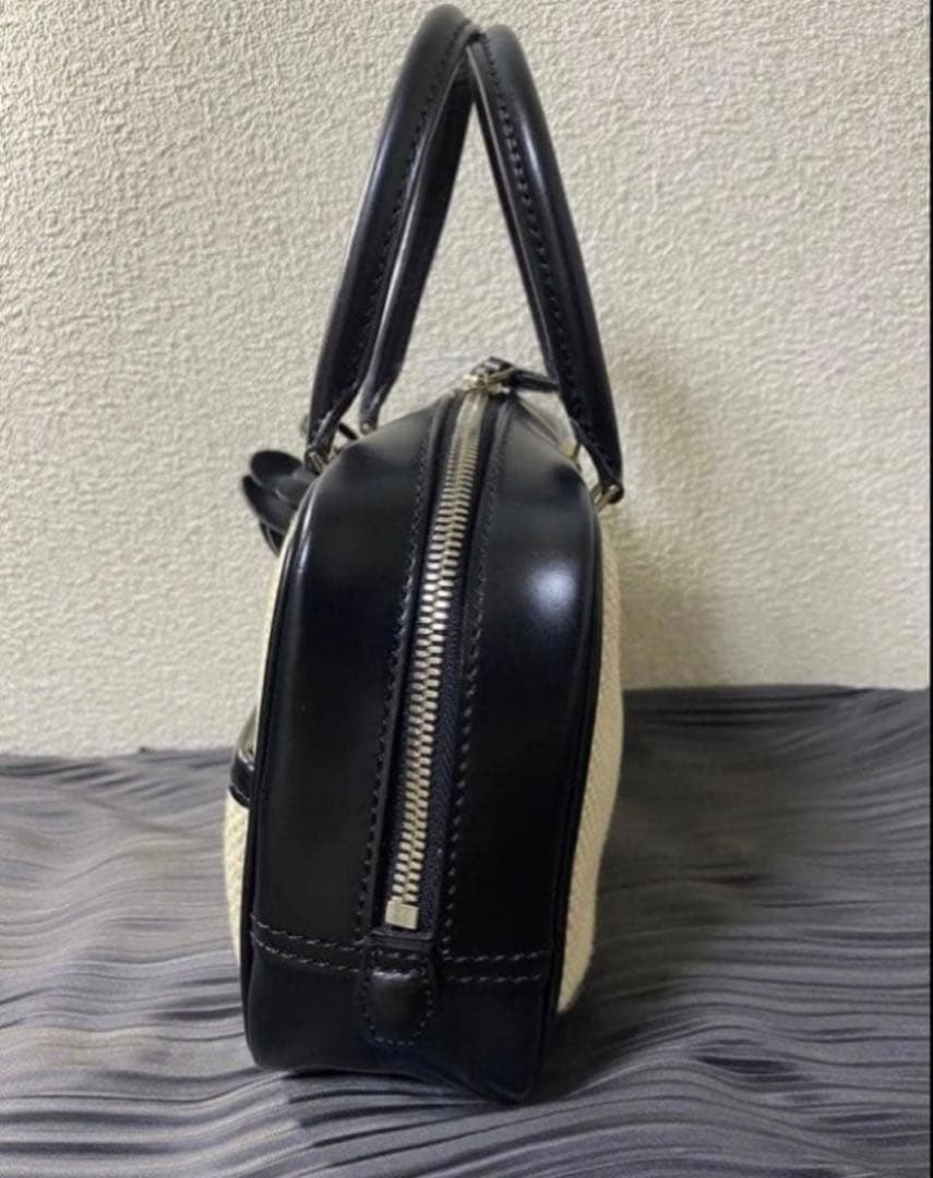 Rene ルネ ハンドバッグ コサージュ付き — image 3