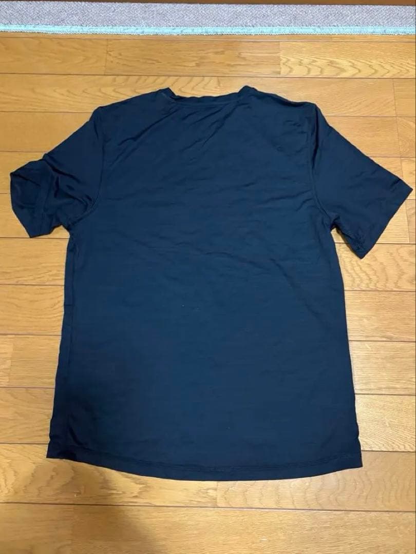 Reebok リーボック　スポーツTシャツ 黒　 メンズ　Sサイズ — image 5