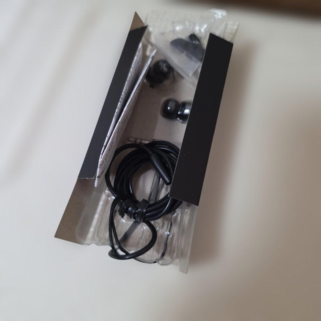 新品未使用品 7i セブンプレミアム Lifestyle 有線イヤホン ブラック — image 4