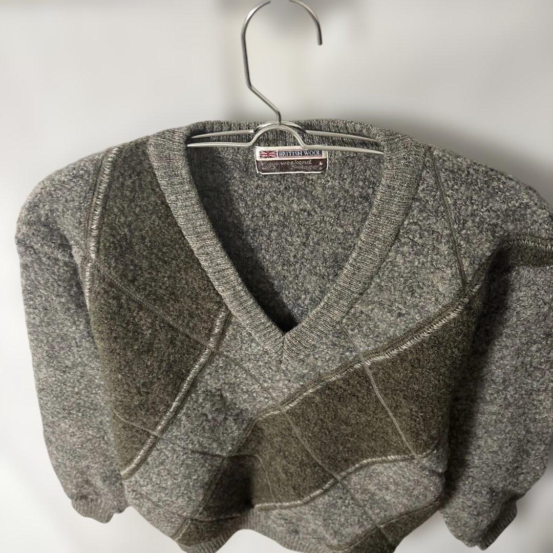 「即日発送」M BRITISH WOOLグレー系 Vネック 長袖ニットセーター — image 3