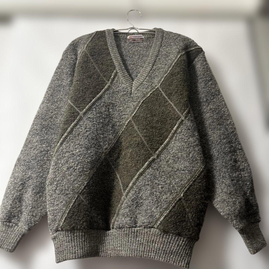 「即日発送」M BRITISH WOOLグレー系 Vネック 長袖ニットセーター — image 4
