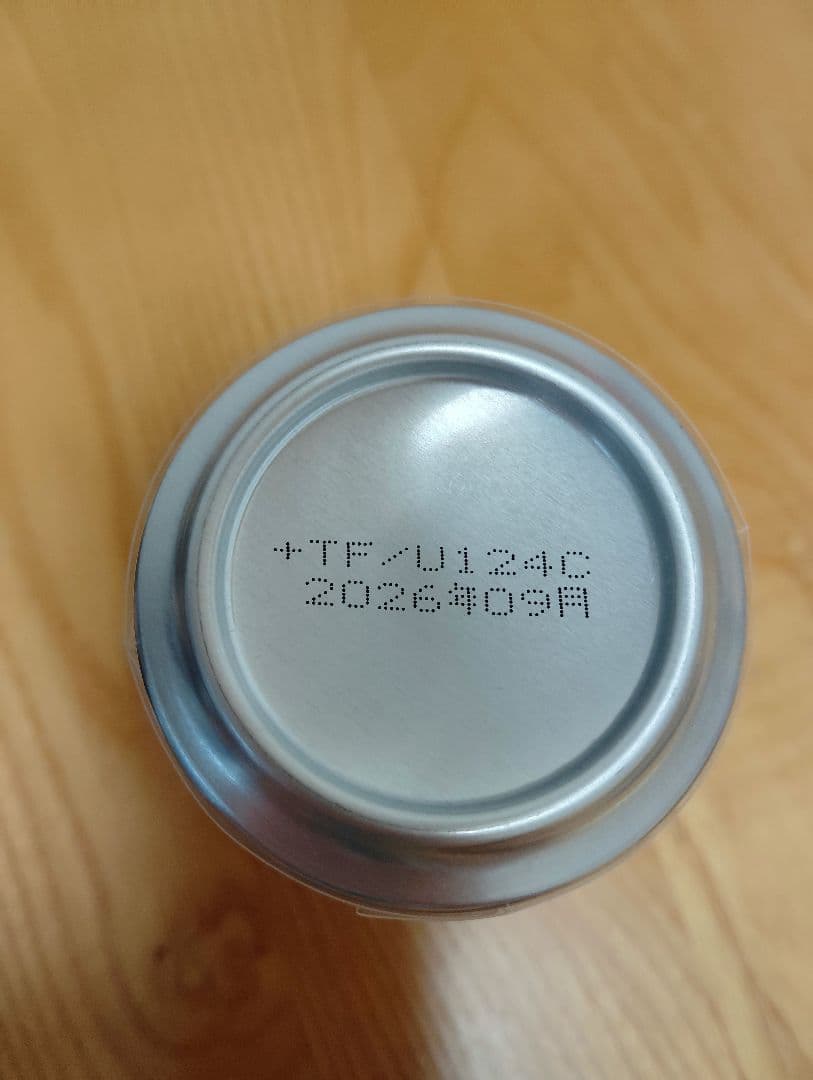 【未開封】サントリー　烏龍茶　高橋藍　缶　ステッカー — image 5