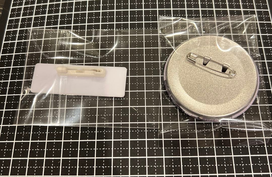 イサンウォン　バッチとおまけ付き — image 2