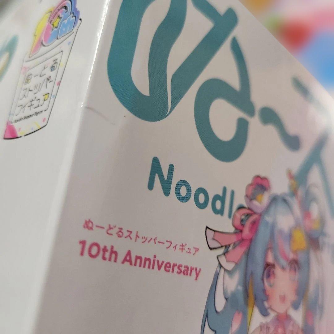 初音ミク、桜ミクフィギュア2個セット — image 5