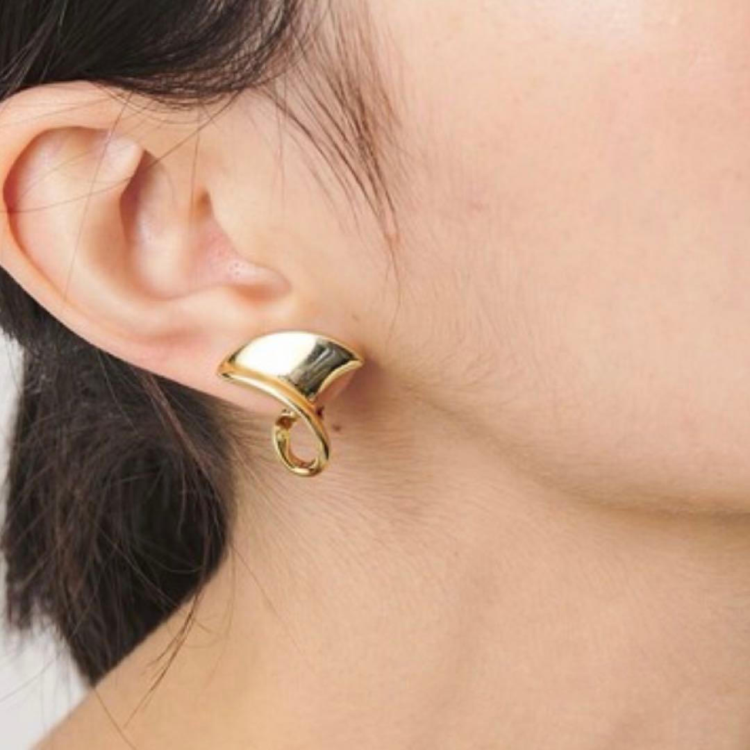 ビューティーアンドユース　イヤリング　ゴールド　アクセサリー — image 4