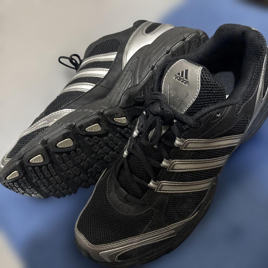 adidas スニーカー 28cmブラック シルバー — image 2