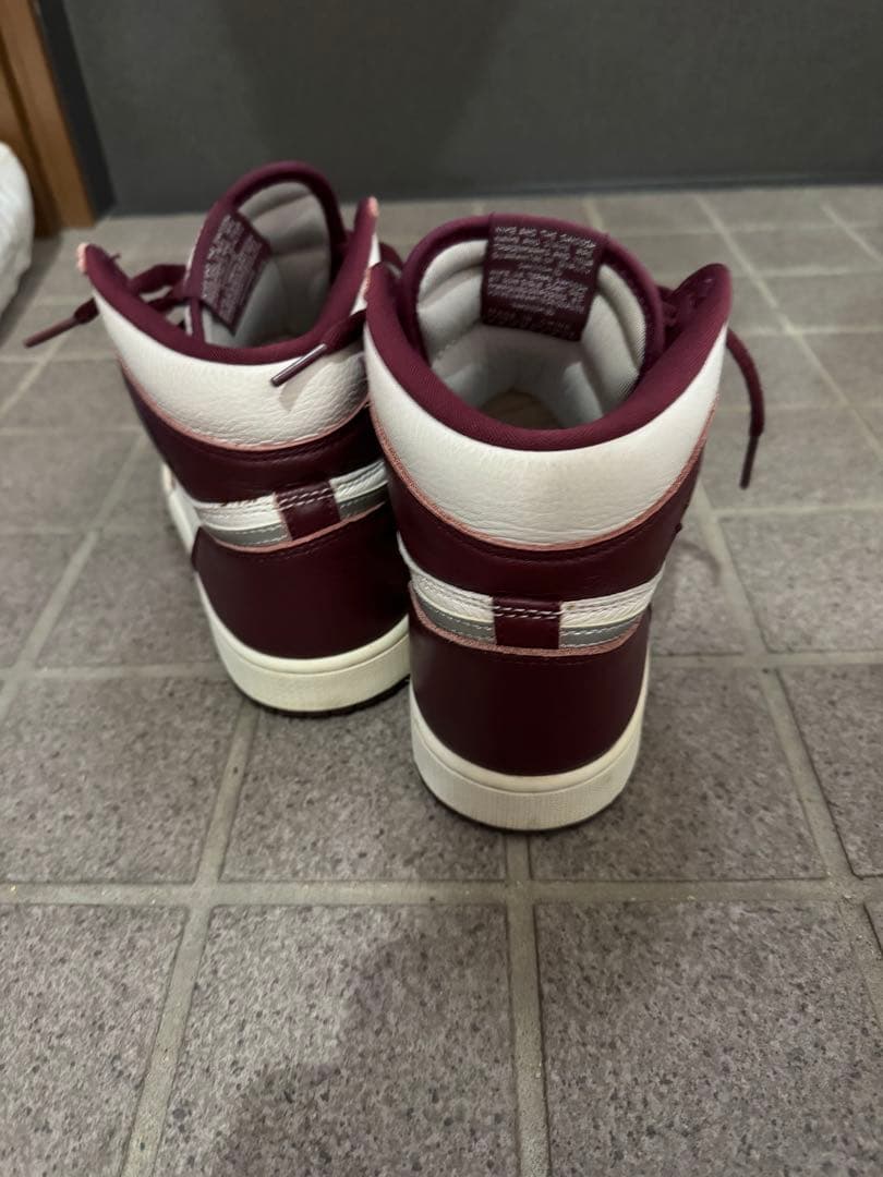 NIKE AIR JORDAN 1 RETRO HIGH OG — image 3