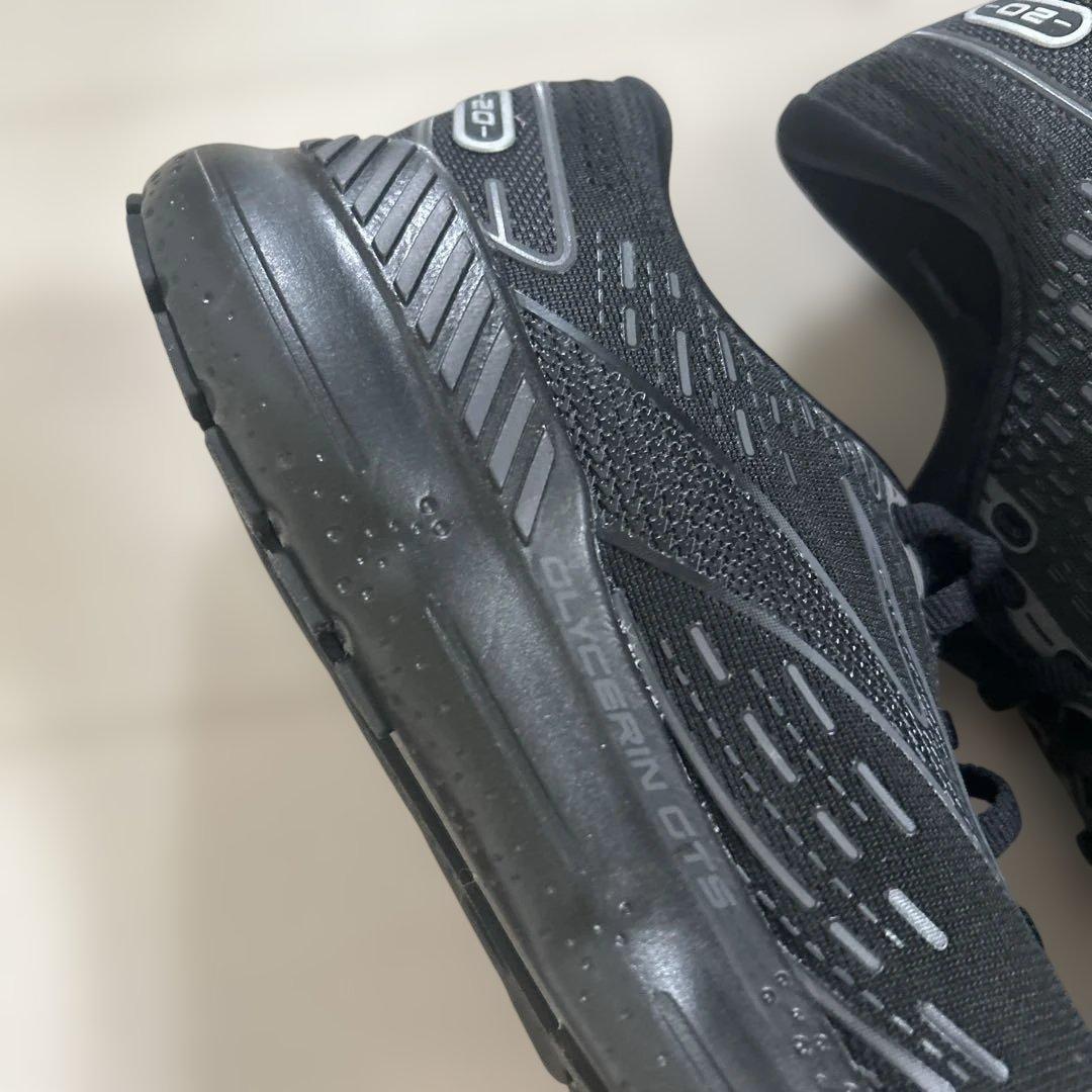 Brooks Glycerin GTS 20 ブラック スニーカー — image 3