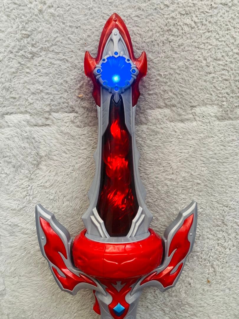 ウルトラマンタイガ　DXタイガトライブレード　バンダイ — image 2