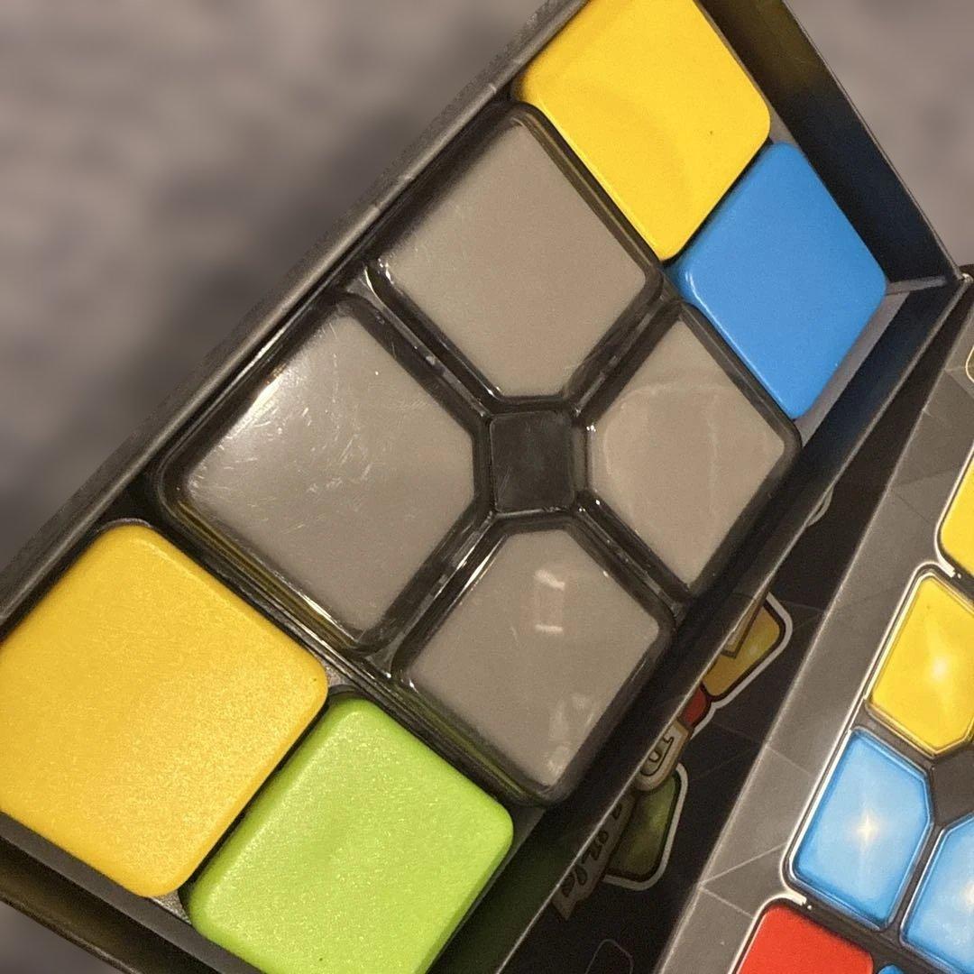 フリップスライド　子供と大人向けのスマートスピードパズルおもちゃ 中古 — image 2