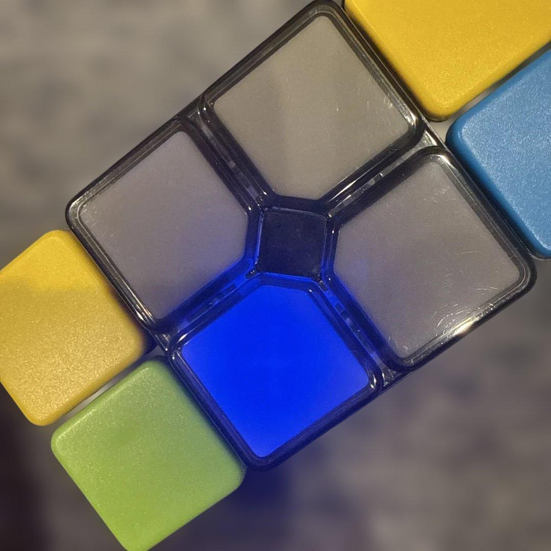 フリップスライド　子供と大人向けのスマートスピードパズルおもちゃ 中古 — image 5