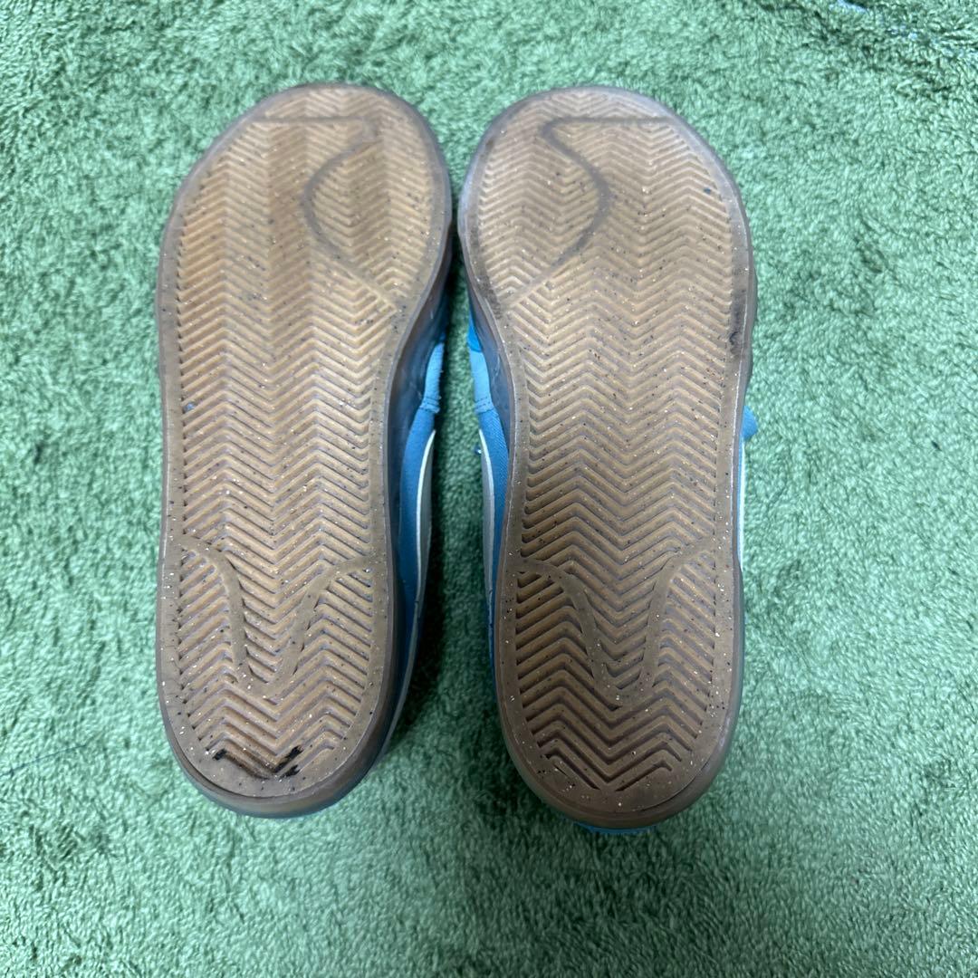 Nike SB Zoom スニーカー ブルー — image 3