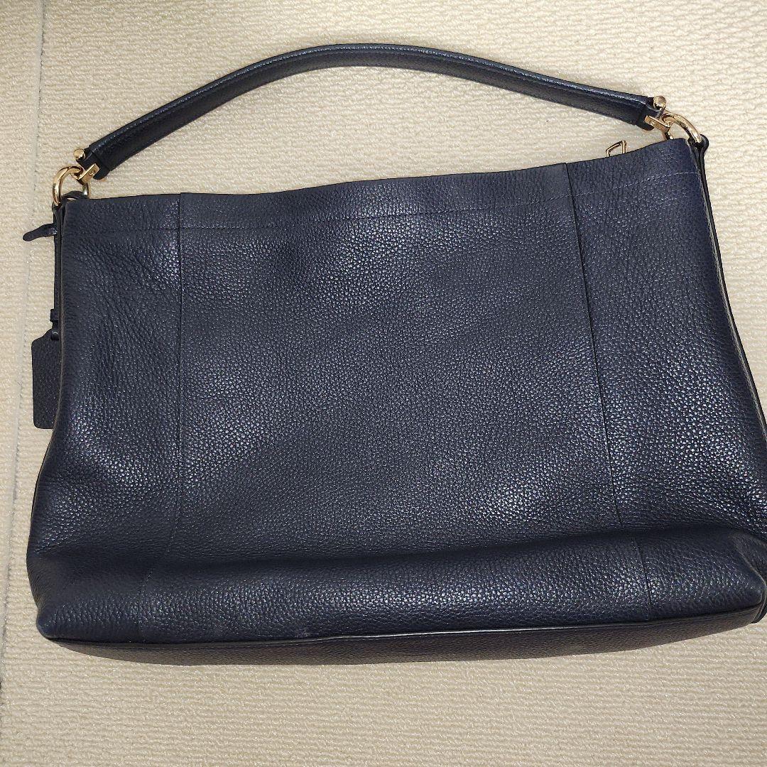 コーチ　ネイビー レザー ショルダーバッグ — image 2