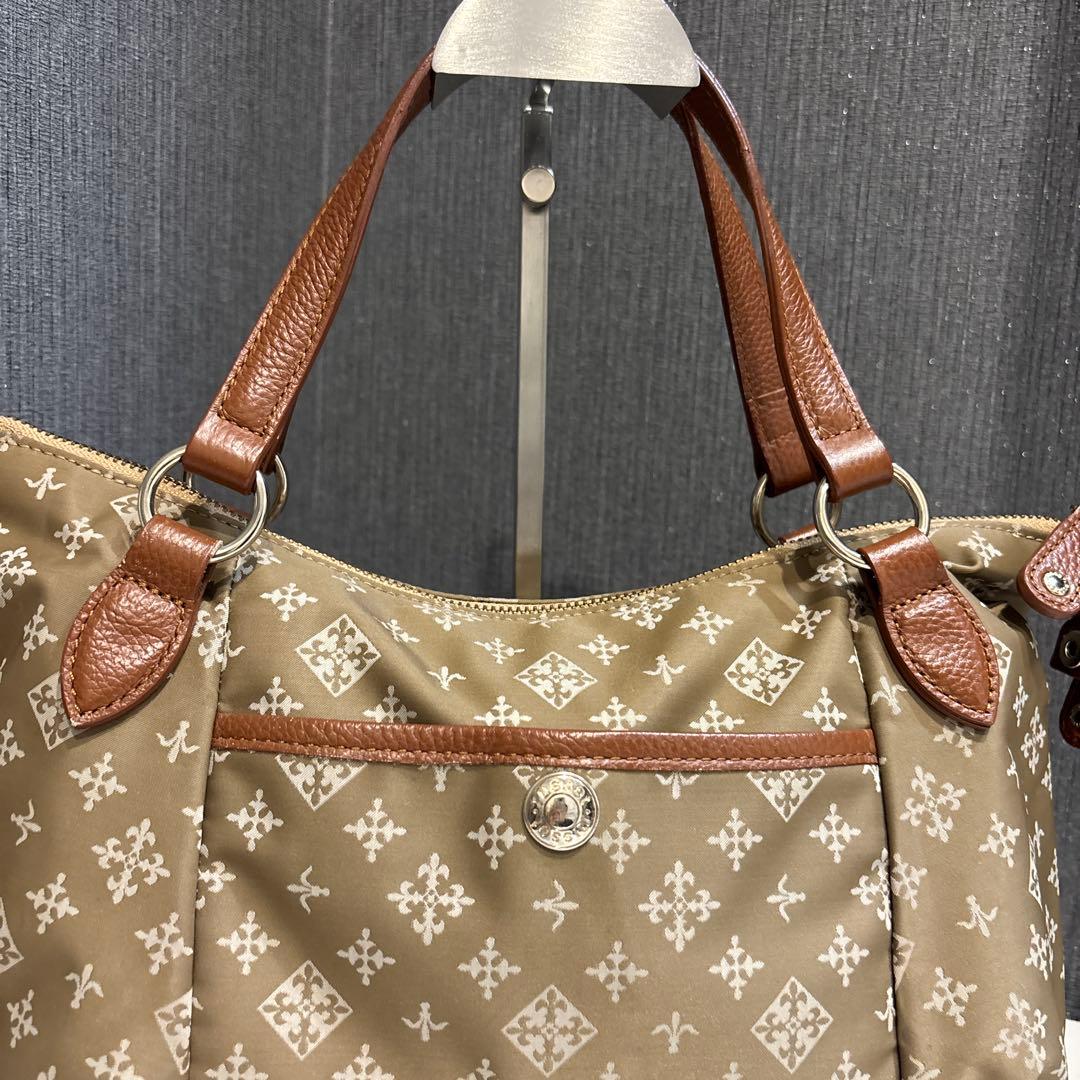 【美品】Russet モノグラム柄 ハンドバッグ ブラウン — image 4