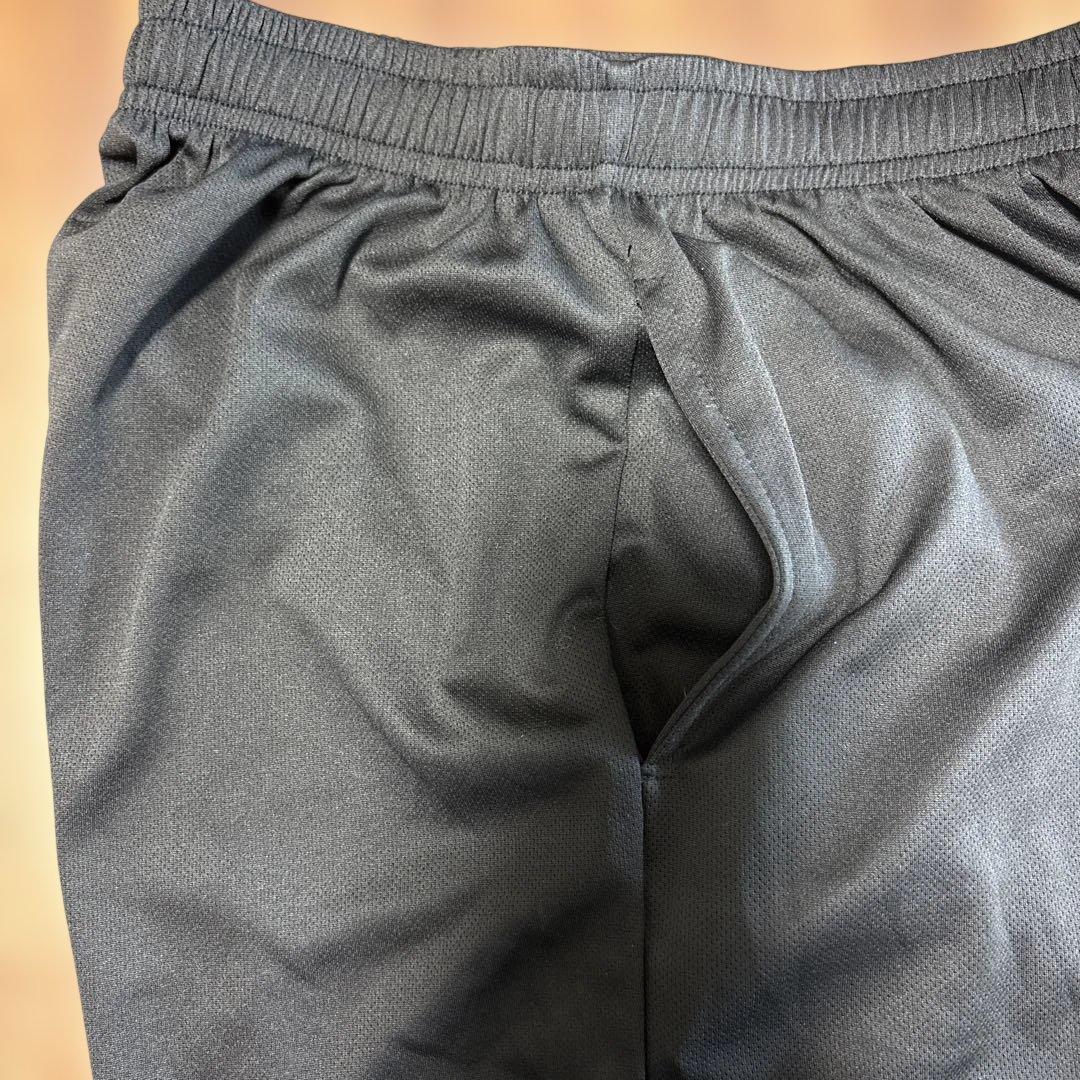 アディダス　ハーフパンツ　子供のXLサイズ — image 5