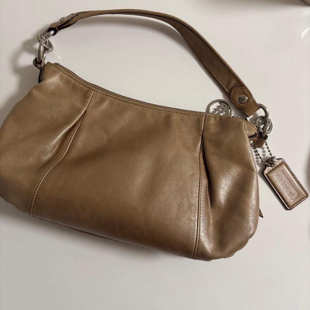 【美品】COACH コーチ ポピー レザー ワンショルダーバッグ ベージュ 金 — image 2