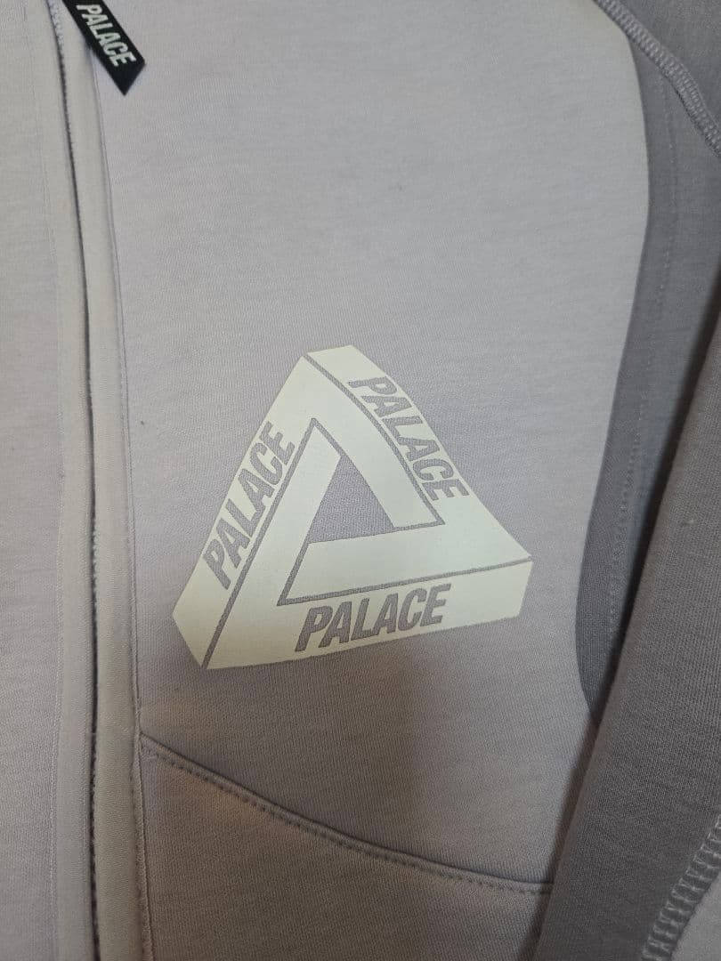 【~6/26値下中】PALACE performance zip funnel — image 4