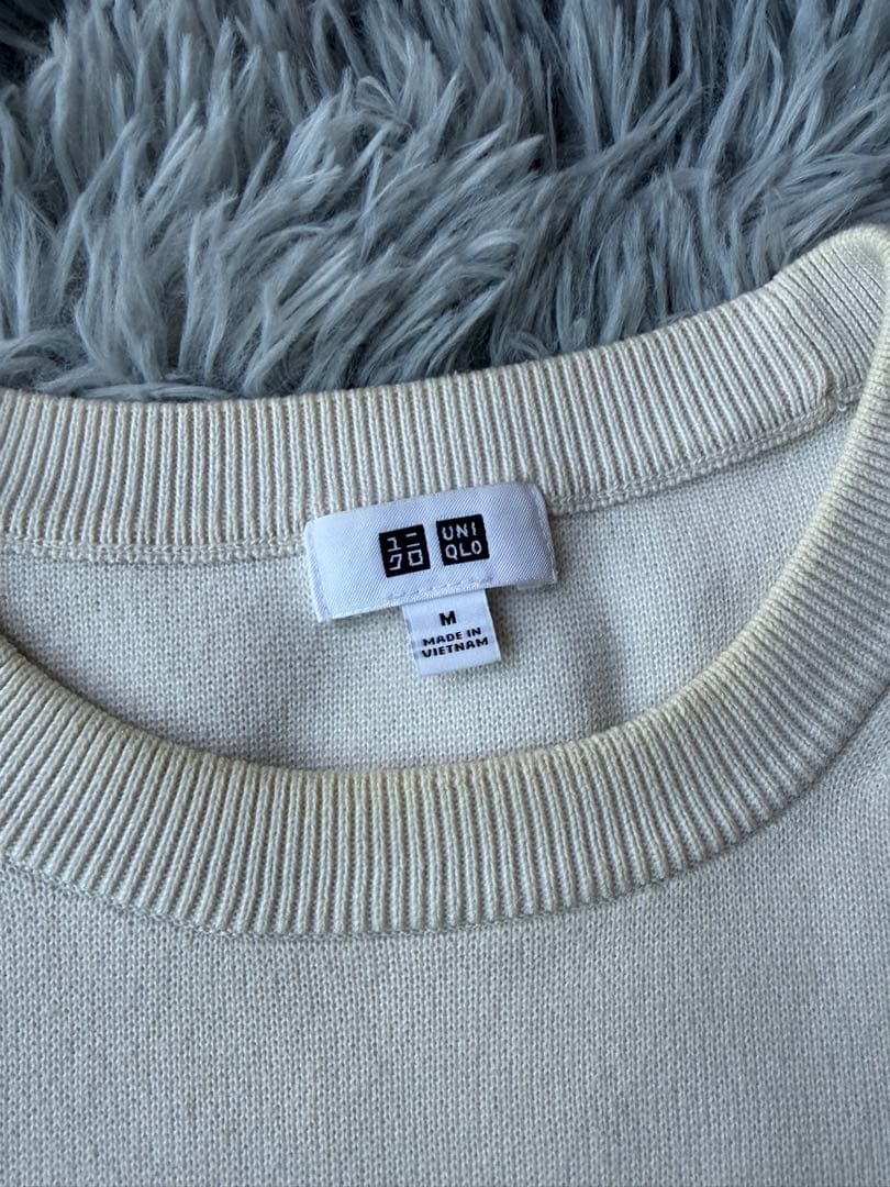 UNIQLO クルーネックニット オフホワイト Mサイズ — image 3
