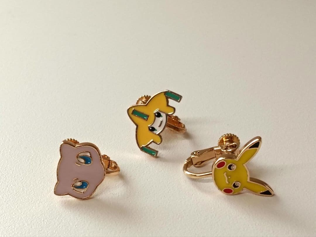 【美品・更に値下げ】ポケモン　イヤリング　ミュウ　ジラーチ　ピカチュウ — image 2