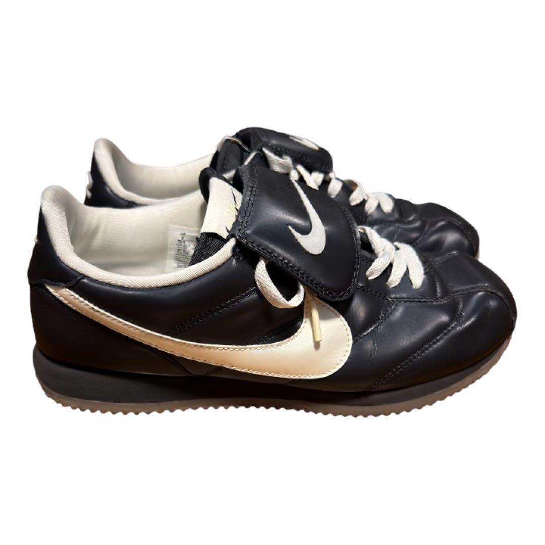 NIKE Cortez — image 3