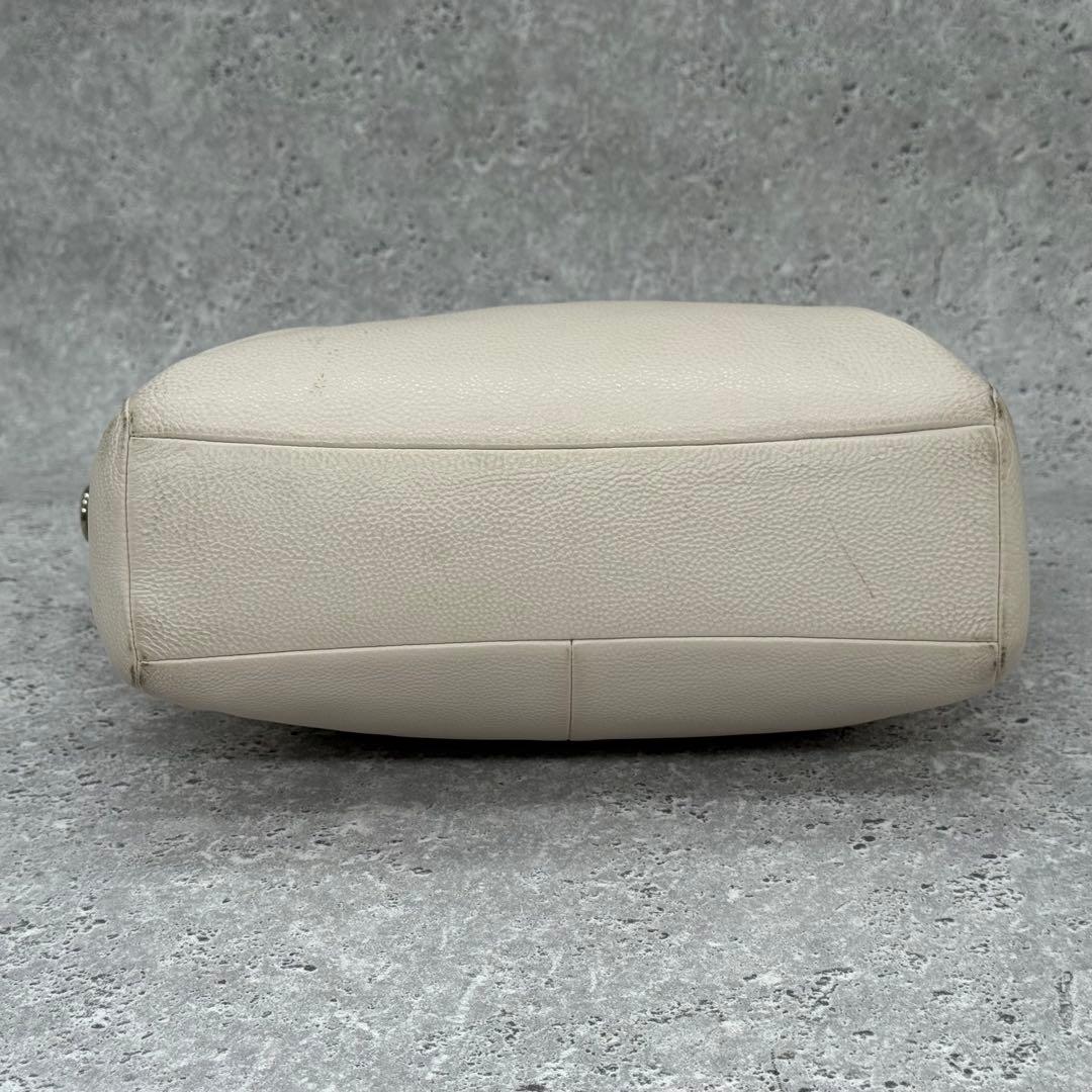 COACH Bag Kelsey Pebbled Leather Ivory — image 5