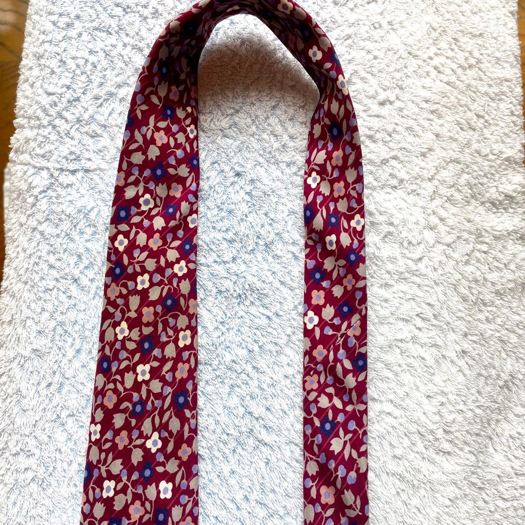 Hanae Mori ネクタイ ボルドー 花柄　 シルク — image 3