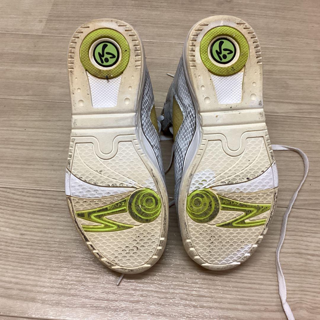 スニーカー — image 3