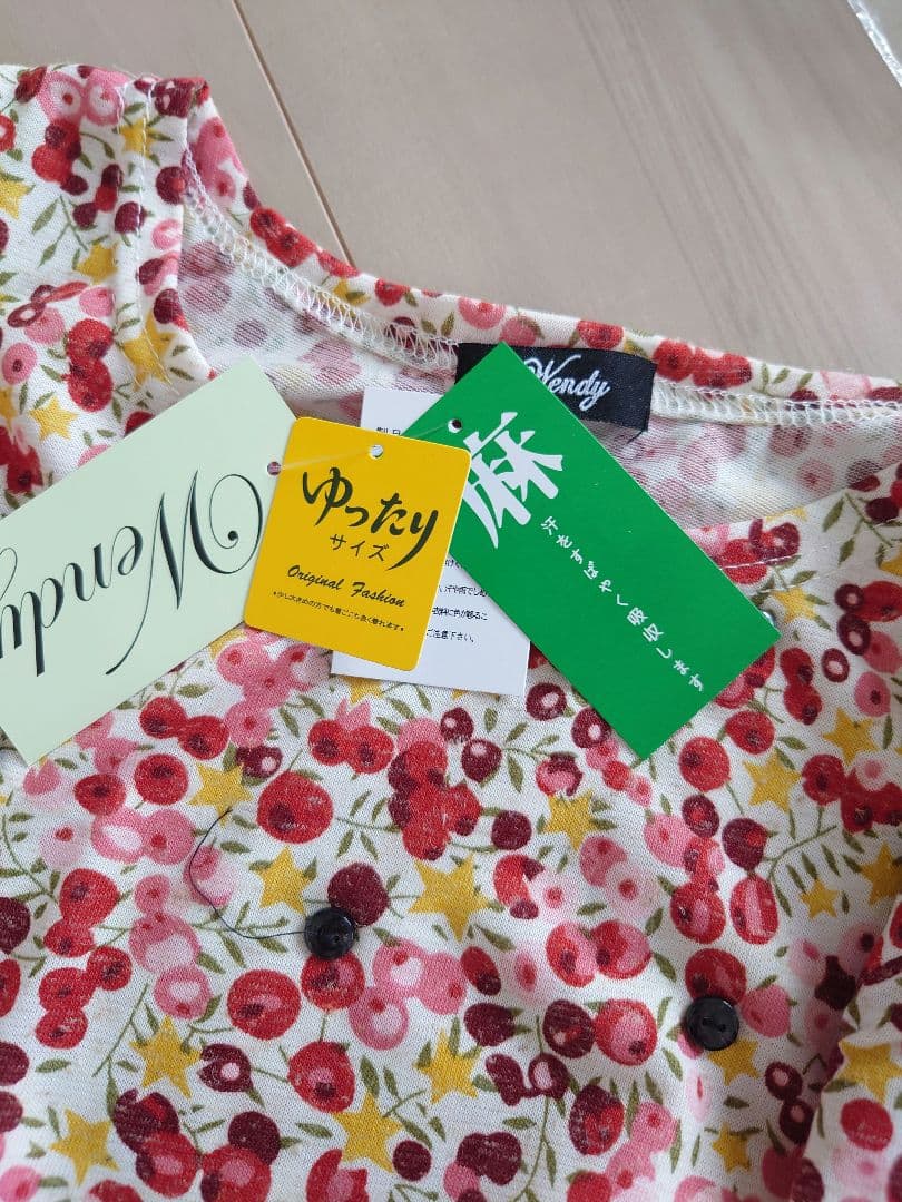 【新品タグ付き】Wendy Tシャツ カットソー 半袖 LLサイズゆったりサイズ — image 4
