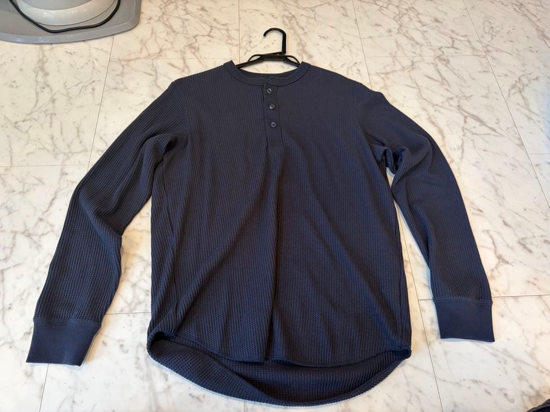 UNIQLO ワッフルヘンリーネックT ネイビー 長袖 M — image 2