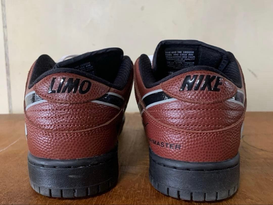NIKE SB DUNK LOW — image 2