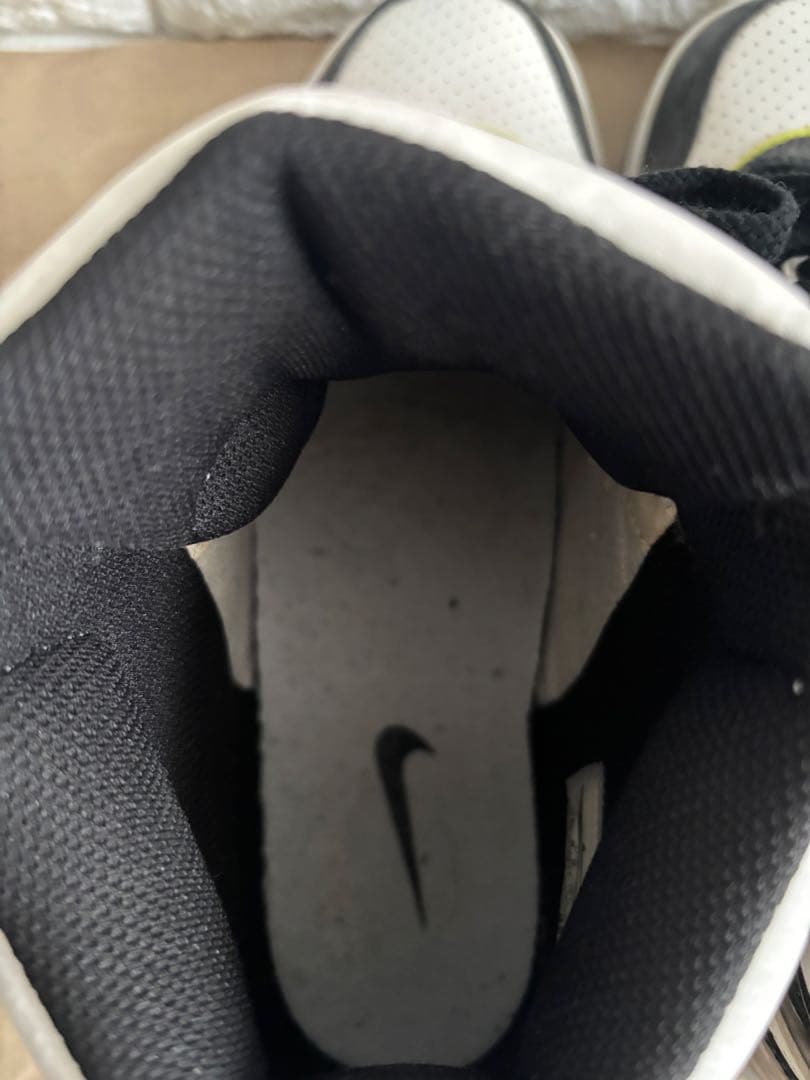 NIKE AIR スニーカー ホワイト ブラック イエロー — image 5