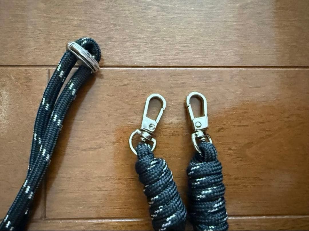【新品•未使用】「To b. by agnes b.コラボ」モバイル ストラップ — image 2