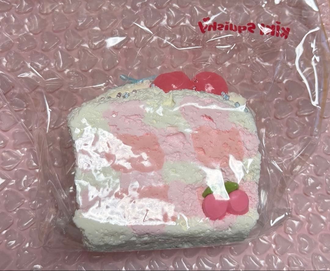 kikisquishy 三層トースト XLサイズ さくらんぼ チェック柄 — image 2