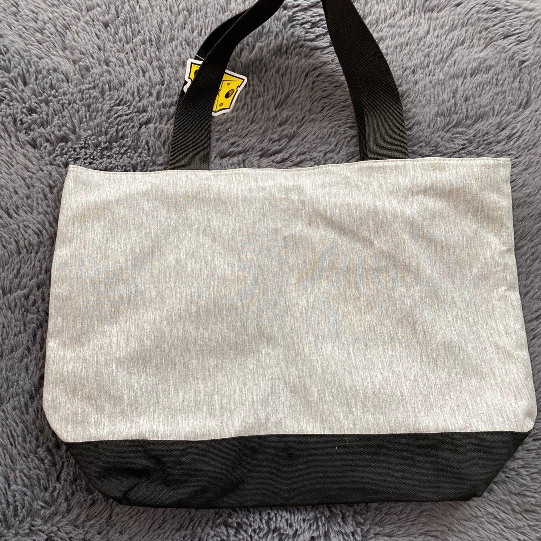 新品未使用　ラウンドワン限定　トムとジェリー ファスナートートバッグ — image 2