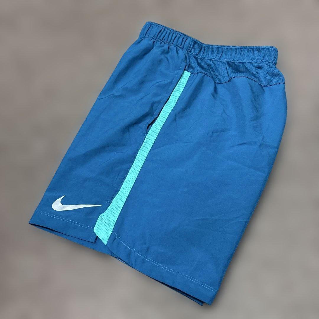 Nike DRI-FIT ランニング　ショートパンツ M インナー付き — image 4