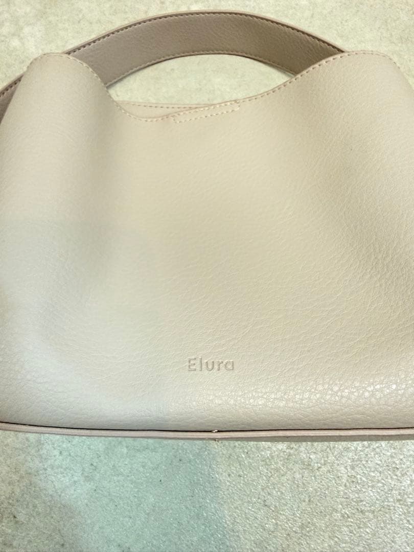 Elura 2wayバッグ　ベージュ — image 3